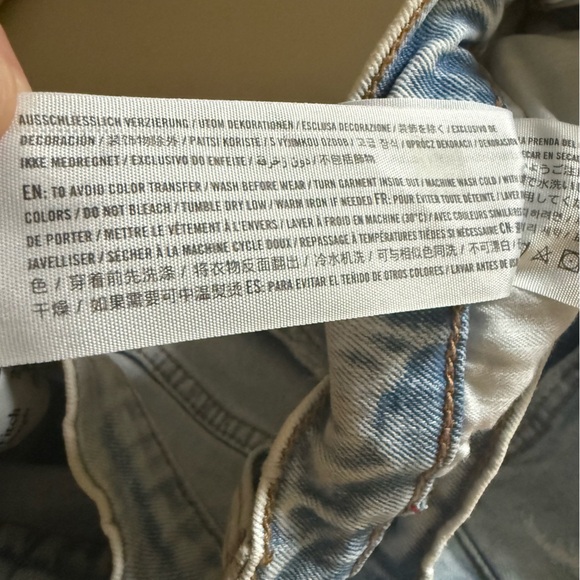 A&F Ultra High Rise Ankle Straight Leg Stretch Light Wash Jeans Women’s Size 26 - Picture 6 of 9